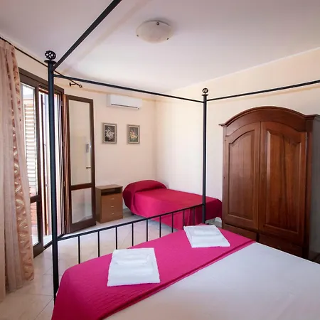 Cristina Site In Antico Baglio E In Via Abruzzi N 161 * San Vito Lo Capo